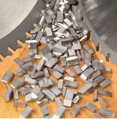 Hot Sale Yg6 Solid Wood Hardwood Cutting Tungsten Carbide Saw Tips Woodworking Cemented Carbide Saw Tips 